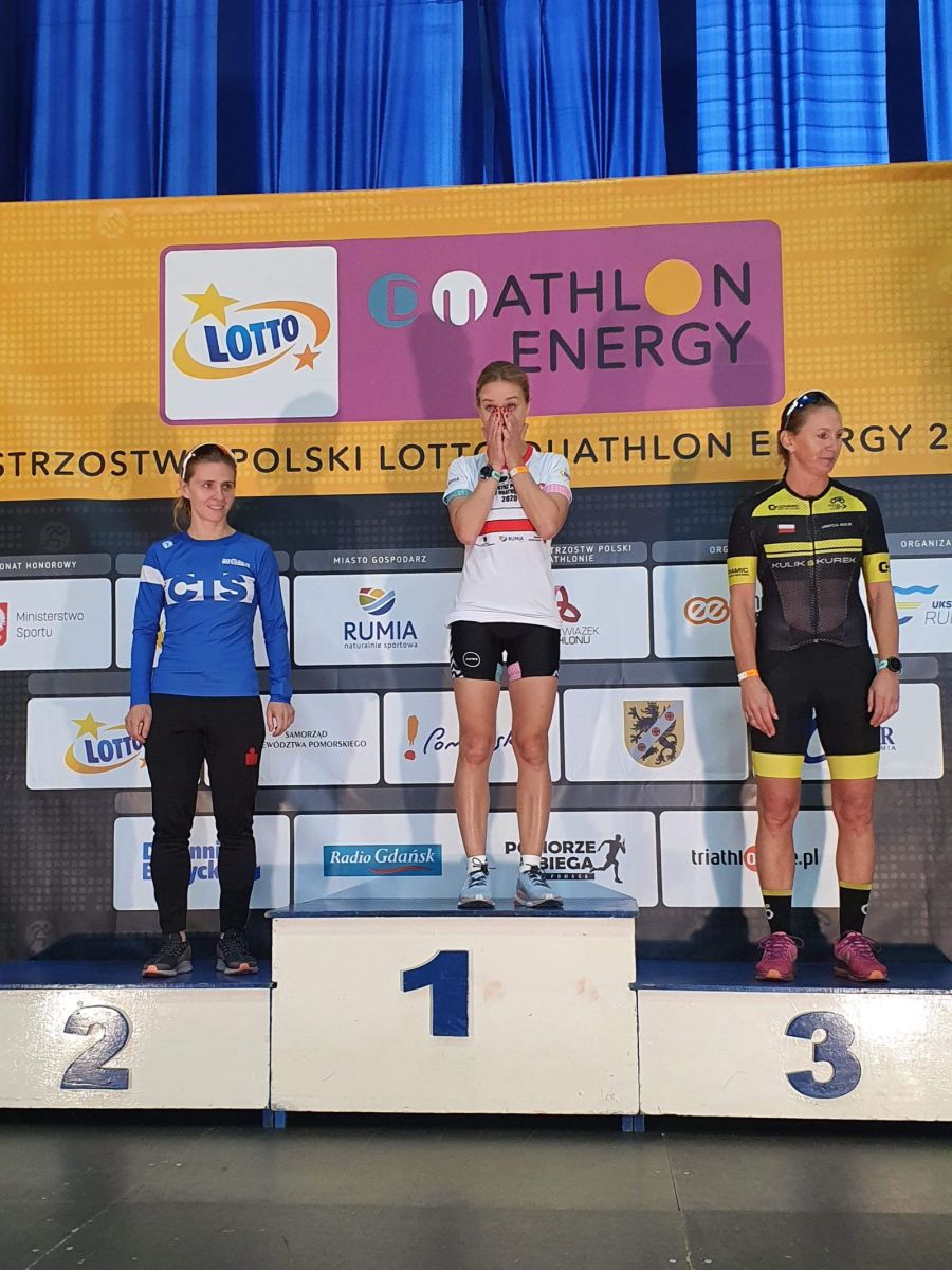 podium1.jpg